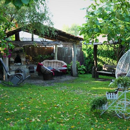 Villa Sadyba Pochayiv Potschajiw Exterior foto